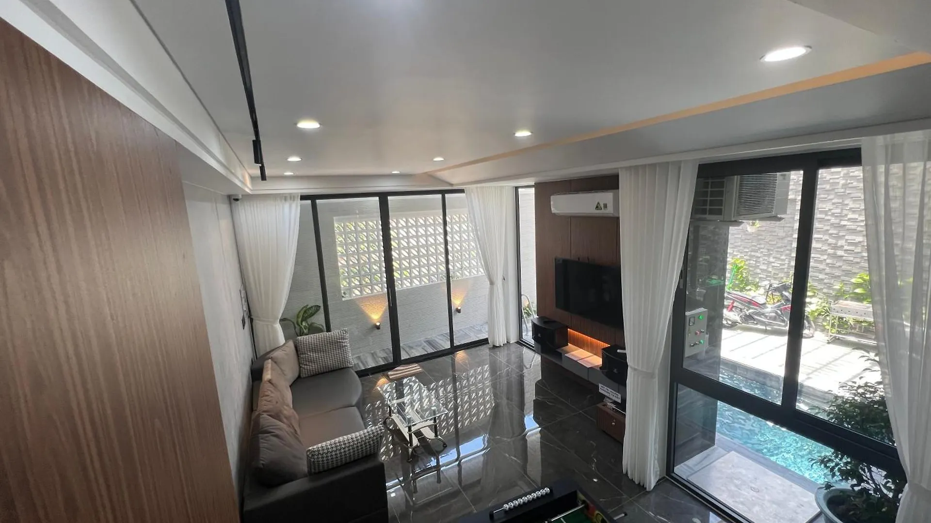 Nancy Grand Partea Villa Vung Tau Vietnam